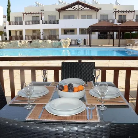 Apartment With Shower E3, Full Kitchen, Poolside, Free Wifi