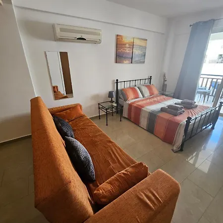 With Shower E3, Full Kitchen, Poolside, Free Wifi * Πέγεια