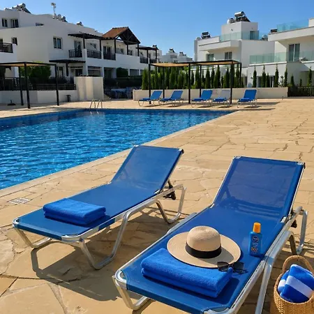 With Shower E3, Full Kitchen, Poolside, Free Wifi Πέγεια