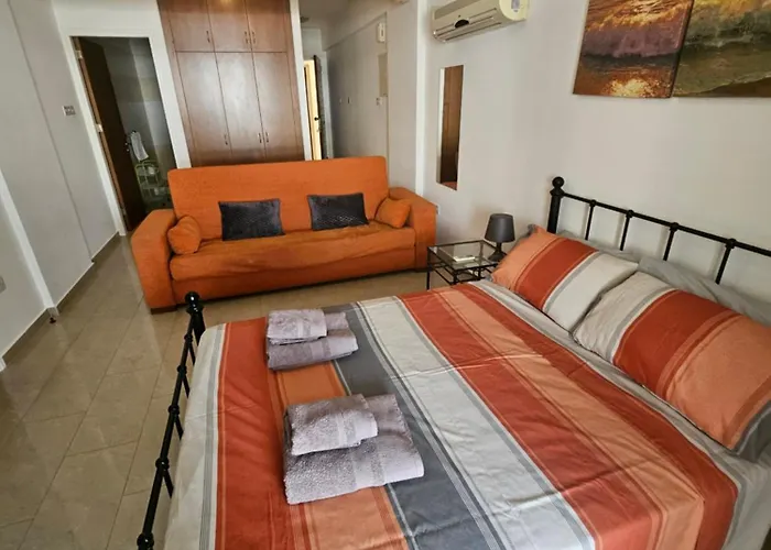 Appartement With Shower E3, Full Kitchen, Poolside, Free Wifi *